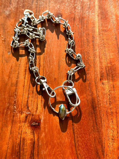 "roswell" necklace