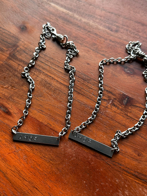 “amor” stamped necklace