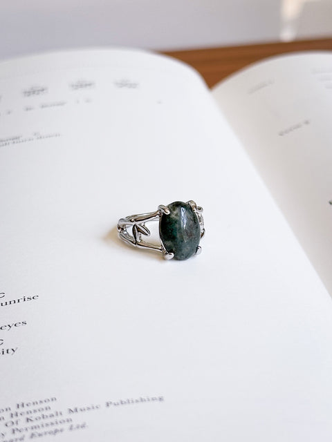 moss agate ring (size 7)