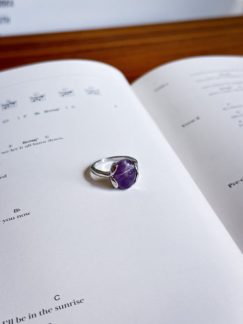 amethyst ring (size 7)