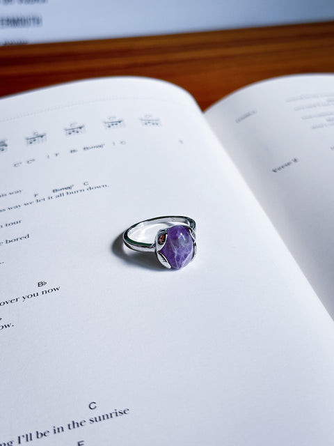 amethyst ring (size 10)